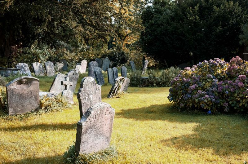 Grabsteine – zeitlose Anker in einer sich wandelnden Welt